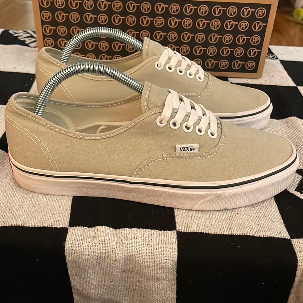 Vans Authentic “Desert sage”
